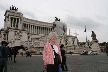 Rome-Grandma-20